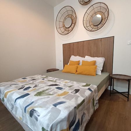 Périgueux Appartement Centre Ville Historique Avec Terrasse Et Climatise מראה חיצוני תמונה