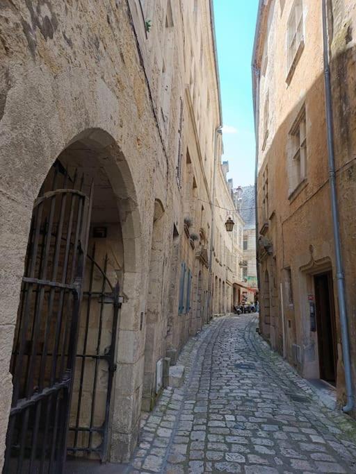 Périgueux Appartement Centre Ville Historique Avec Terrasse Et Climatise מראה חיצוני תמונה